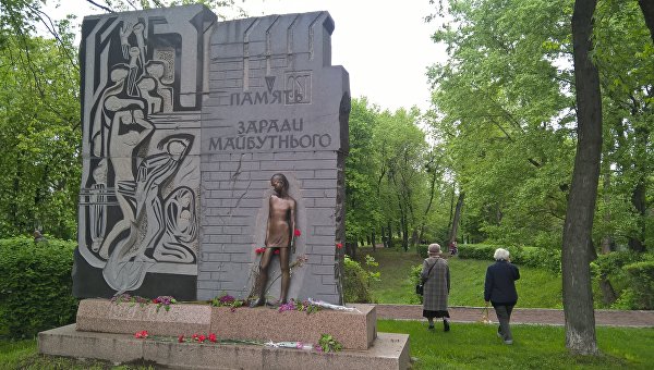 Праздник и да, и нет: киевляне неофициально все-таки отметили 9 мая как День Победы Праздник и да, и нет: киевляне неофициально все-таки отметили 9 мая как День Победы
