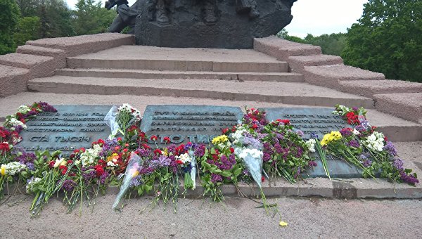 Праздник и да, и нет: киевляне неофициально все-таки отметили 9 мая как День Победы Праздник и да, и нет: киевляне неофициально все-таки отметили 9 мая как День Победы