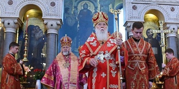 «К райским вратам»: раскольник воспел Киевский патриархат