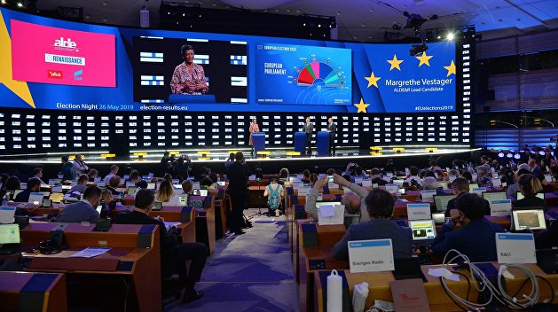 В Европарламент прошли русскоязычные партии В Европарламент прошли русскоязычные партии