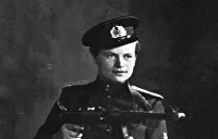 Легенда советской морской пехоты: Дуся - Чёрная смерть
