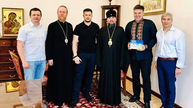 Против Филарета и Порошенко. Зачем встречались неонацисты с митрополитом ПЦУ Епифанием Против Филарета и Порошенко. Зачем встречались неонацисты с митрополитом ПЦУ Епифанием