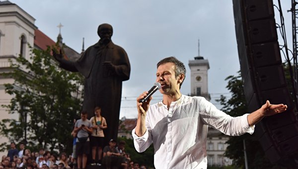 Бейте, струи, в потолок, я медали приволок! Украинская неделя в фотографиях Бейте, струи, в потолок, я медали приволок! Украинская неделя в фотографиях