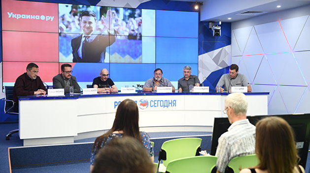 Украина, Зеленский и Россия: распахнётся ли «форточка возможностей» Украина, Зеленский и Россия: распахнётся ли «форточка возможностей»