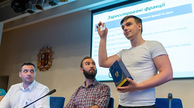 Кто есть кто в избирательном бюллетене партий Украины на досрочных парламентских выборах Кто есть кто в избирательном бюллетене партий Украины на досрочных парламентских выборах