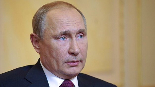 Режиссер Оливер Стоун попросил Путина стать крестным отцом его дочери Режиссер Оливер Стоун попросил Путина стать крестным отцом его дочери