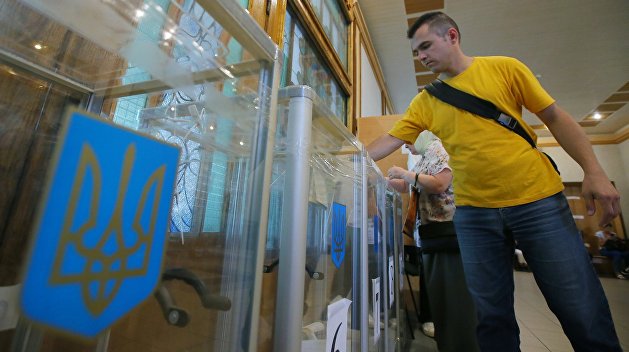 Зеленский подал документы для участия в выборах мэра Одессы Зеленский подал документы для участия в выборах мэра Одессы