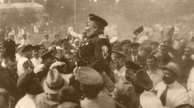 День в истории. 29 июля: «Полтава переходит от одних властей к другим в 12-й раз» День в истории. 29 июля: «Полтава переходит от одних властей к другим в 12-й раз»