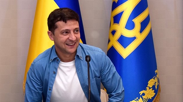 Зеленского атакуют через его партию. Обвал рейтинга будет уже через 3 месяца – Золотарев Зеленского атакуют через его партию. Обвал рейтинга будет уже через 3 месяца – Золотарев