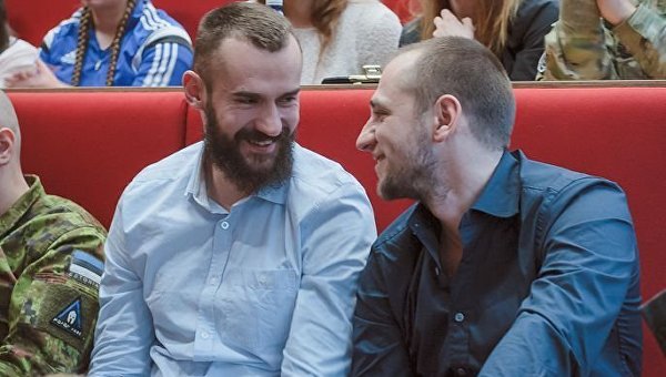 Как подружились украинские неонацисты и прибалтийские «политруки НАТО» Как подружились украинские неонацисты и прибалтийские «политруки НАТО»