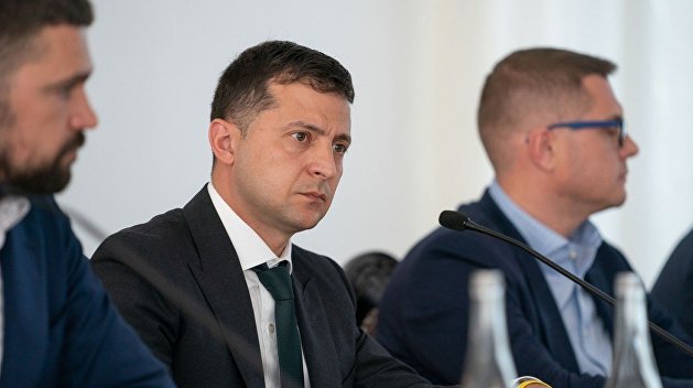 Зеленский ожидает, что встреча в «нормандском формате» будет сложной Зеленский ожидает, что встреча в «нормандском формате» будет сложной