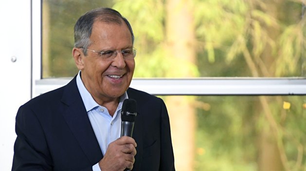 Лавров посоветовал Европе почаще слушать Путина Лавров посоветовал Европе почаще слушать Путина