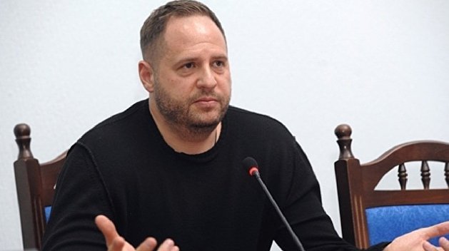 «Мы хотим, чтобы Украина была единая»: у Зеленского пообещали не допустить федерализации «Мы хотим, чтобы Украина была единая»: у Зеленского пообещали не допустить федерализации