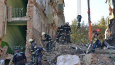 В Дрогобыче под завалами обрушившегося подъезда нашли тела восьми погибших
