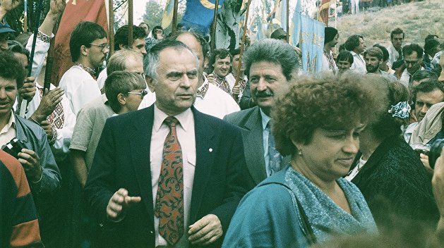 Юбилей Руха. От массового движения в поддержку КПСС, до карликовой националистической группы Юбилей Руха. От массового движения в поддержку КПСС, до карликовой националистической группы