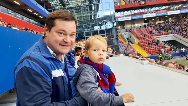 Расовый скандал. Призрак бродит по футболу — призрак обезьяны Расовый скандал. Призрак бродит по футболу — призрак обезьяны
