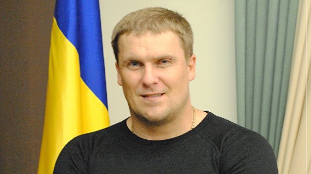 «Это чушь». Замглавы Нацполиции Троян заявил, что штурма позиций радикалов в Золотом не будет «Это чушь». Замглавы Нацполиции Троян заявил, что штурма позиций радикалов в Золотом не будет