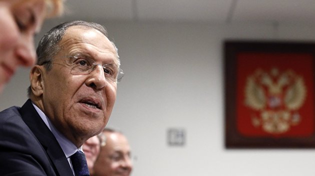 Главы МИД России и Грузии встретились впервые после войны 2008 года Главы МИД России и Грузии встретились впервые после войны 2008 года