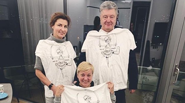 Порошенко и Гонтарева снова вместе: экс-президент навестил болеющую подругу Порошенко и Гонтарева снова вместе: экс-президент навестил болеющую подругу