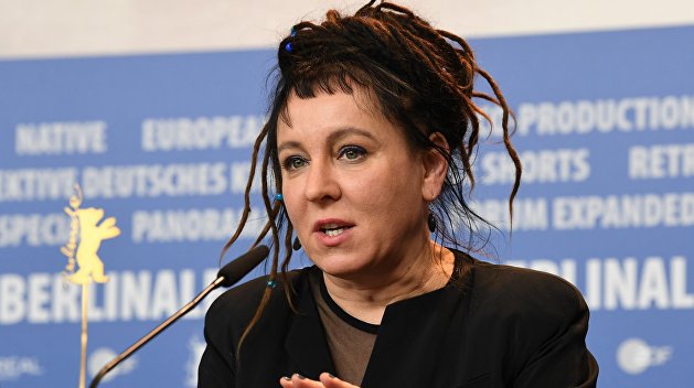 божена озерецкая польская писательница биография. 1025287920. божена озерецкая польская писательница биография фото. божена озерецкая польская писательница биография-1025287920. картинка божена озерецкая польская писательница биография. картинка 1025287920. Токарчук стала лауреатом Нобелевской премии за 2018 год. Она родилась в 1962 году в семье выходцев из Украины, закончила психологический факультет в Варшавском университете, затем работала психотерапевтом в Валбжихе. В настоящее время живет во Вроцлаве, является членом Партии зеленых и входит в редколлегию леволиберального журнала «Политическая критика». божена озерецкая польская писательница биография. 1025287920. божена озерецкая польская писательница биография фото. божена озерецкая польская писательница биография-1025287920. картинка божена озерецкая польская писательница биография. картинка 1025287920. Токарчук стала лауреатом Нобелевской премии за 2018 год. Она родилась в 1962 году в семье выходцев из Украины, закончила психологический факультет в Варшавском университете, затем работала психотерапевтом в Валбжихе. В настоящее время живет во Вроцлаве, является членом Партии зеленых и входит в редколлегию леволиберального журнала «Политическая критика».