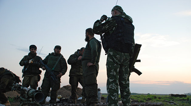 В ДНР и ЛНР войска приведены в полную боевую готовность В ДНР и ЛНР войска приведены в полную боевую готовность