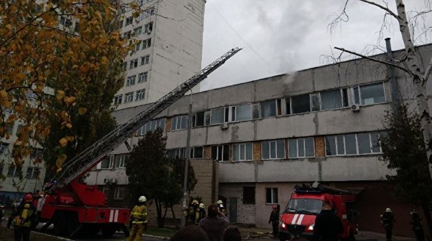 В Киеве горела больница В Киеве горела больница