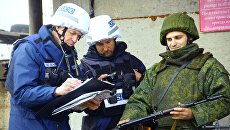 Войска в Донбассе и беда в бюджете. Главные события Украины за неделю от экспертов