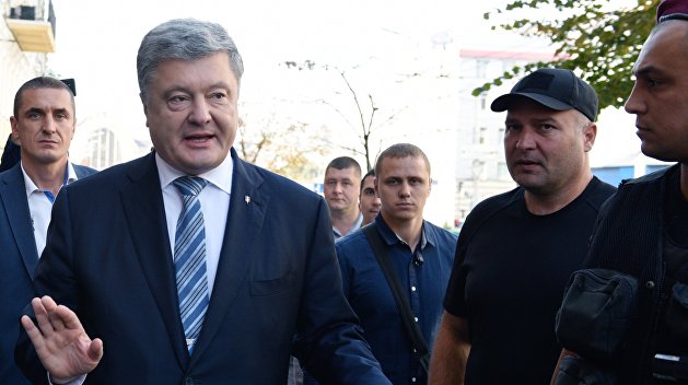 Суд открыл ГБР доступ к данным паспортов Порошенко Суд открыл ГБР доступ к данным паспортов Порошенко