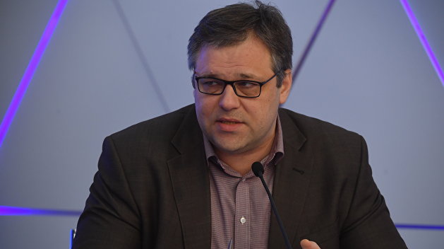 «Боятся случайно признать нас». Мирошник объяснил, почему ЛНР не может покупать у Киева воду за гривны «Боятся случайно признать нас». Мирошник объяснил, почему ЛНР не может покупать у Киева воду за гривны