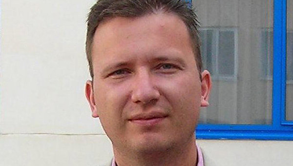 за счет чего держится гривна