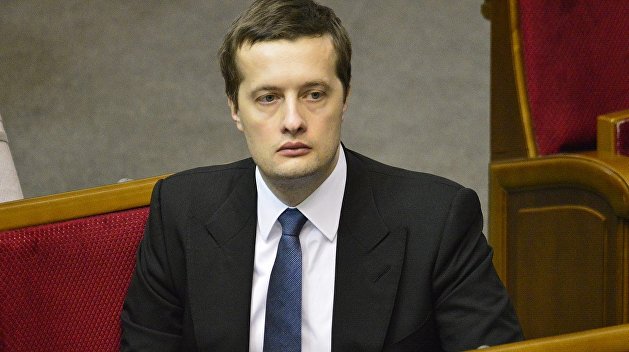 Всё в семью. Как экс-президент Украины Порошенко формально становится нищим