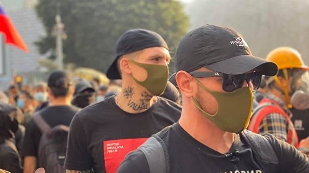 «Китайцы помнят про Тяньаньмэнь. Надо будет - закатают» - Гаспарян об украинских радикалах в Гонконге «Китайцы помнят про Тяньаньмэнь. Надо будет - закатают» - Гаспарян об украинских радикалах в Гонконге