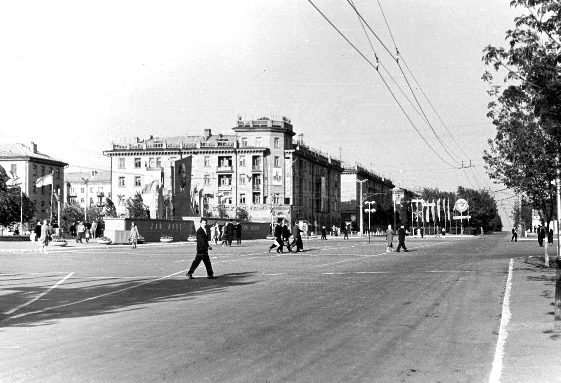 Луганск старый город фото