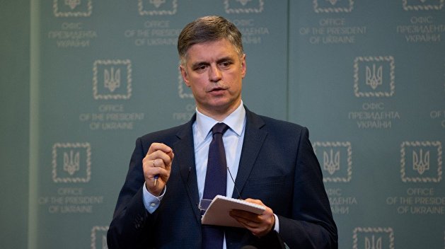 Ястреб приземлился. Почему уходит Пристайко и появятся ли в Кабмине Украины новороссы Ястреб приземлился. Почему уходит Пристайко и появятся ли в Кабмине Украины новороссы