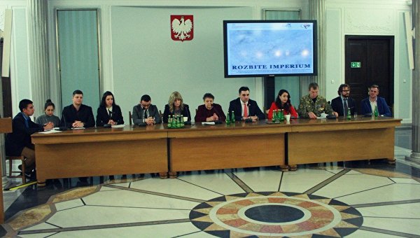 Ультраправая коалиция: с какими зарубежными партиями работает "Нацкорпус" Ультраправая коалиция: с какими зарубежными партиями работает "Нацкорпус"