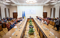"Антимозговой трест". Экономисты оценили уровень украинского правительства