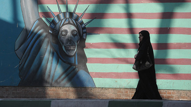 Эксперт объяснил, почему США ввели новые санкции против Ирана Эксперт объяснил, почему США ввели новые санкции против Ирана
