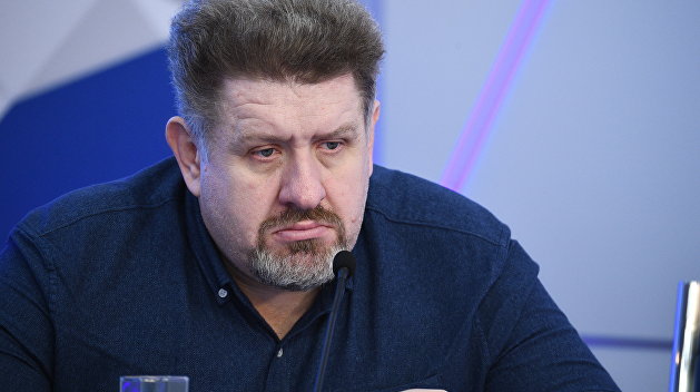 Кость Бондаренко: Война в Украине предваряет Третью мировую войну, но не является ее частью Кость Бондаренко: Война в Украине предваряет Третью мировую войну, но не является ее частью