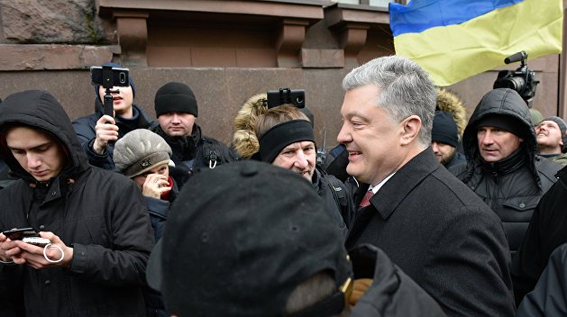 Принудительный привод в ГБР. Силовики угрожают Порошенко: будет ли арест?