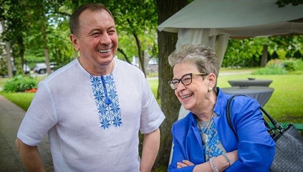 Мягкая "белорусизация", при которой России предстоит жёстко спать. Или просыпаться Мягкая "белорусизация", при которой России предстоит жёстко спать. Или просыпаться