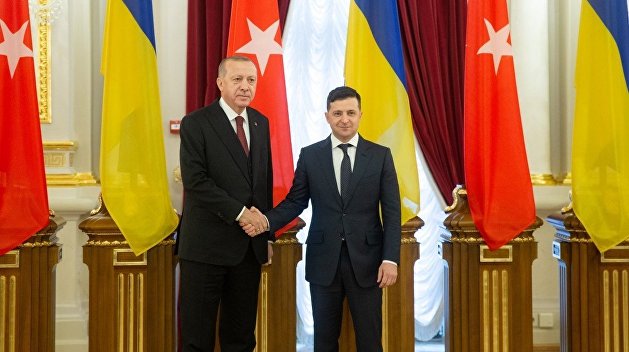 Зеленский поздравил Эрдогана с обнаружением газового месторождения в Черном море Зеленский поздравил Эрдогана с обнаружением газового месторождения в Черном море