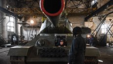 В Запорожье специалисты «Мотор-Сич» восстановили танк Т-34 для майского парада Победы