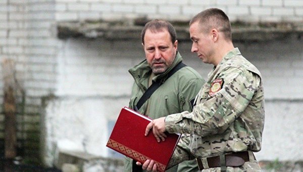 На меня вышел генерал ВСУ и попросил: «Давайте перестанем друг друга убивать» — Александр Ходаковский