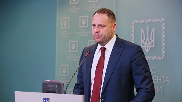 Ермак объяснил необходимость своего участия в заседании по Донбассу в Минске 11 марта