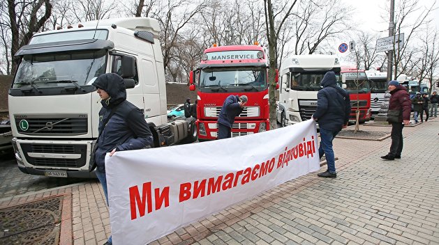 Как криворукая «диджитализация» привела в Украине к коллапсу международных перевозок Как криворукая «диджитализация» привела в Украине к коллапсу международных перевозок