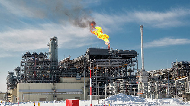 Зарубежные СМИ: США усиливают давление на рынке газа, Газпром держит удар