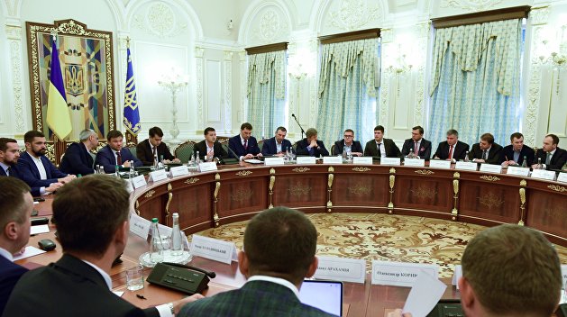 Решающий день правительства. Эксперты о старом-новом премьере Украины и кадрах Зеленского Решающий день правительства. Эксперты о старом-новом премьере Украины и кадрах Зеленского