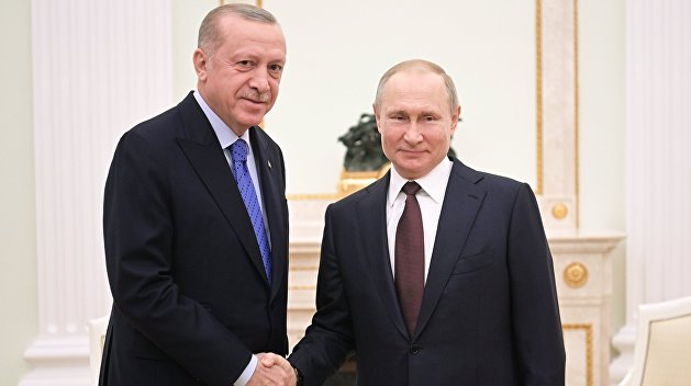 Получив отказ от США, Эрдоган прилетел к Путину решать проблему Идлиба Получив отказ от США, Эрдоган прилетел к Путину решать проблему Идлиба