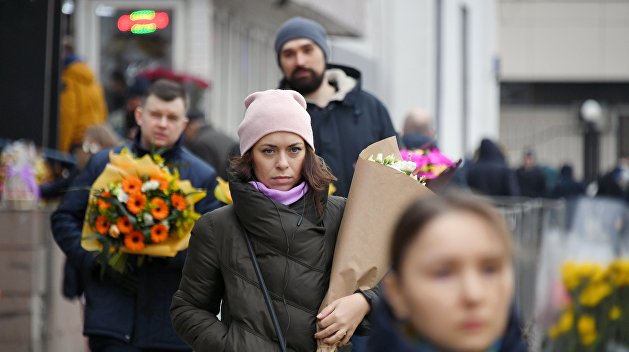 На Украине предложили сделать рабочими днями 8 марта и 1 мая На Украине предложили сделать рабочими днями 8 марта и 1 мая