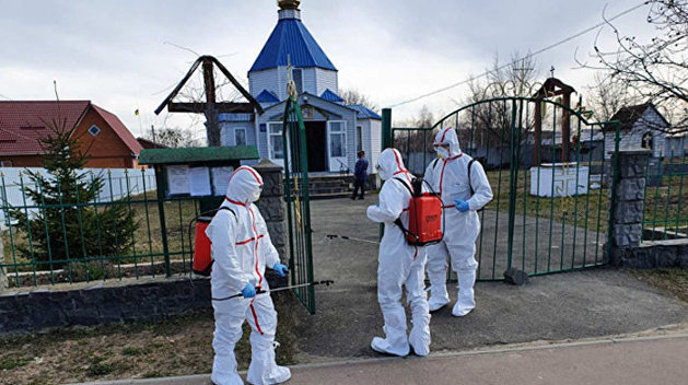 Коронавирус: под Тернополем жизни сотни людей оказались под угрозой из-за одного священника Коронавирус: под Тернополем жизни сотни людей оказались под угрозой из-за одного священника